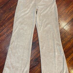 Disney Mickey & Friends Tan Velour Flared lounge pants w pockets women’s Small